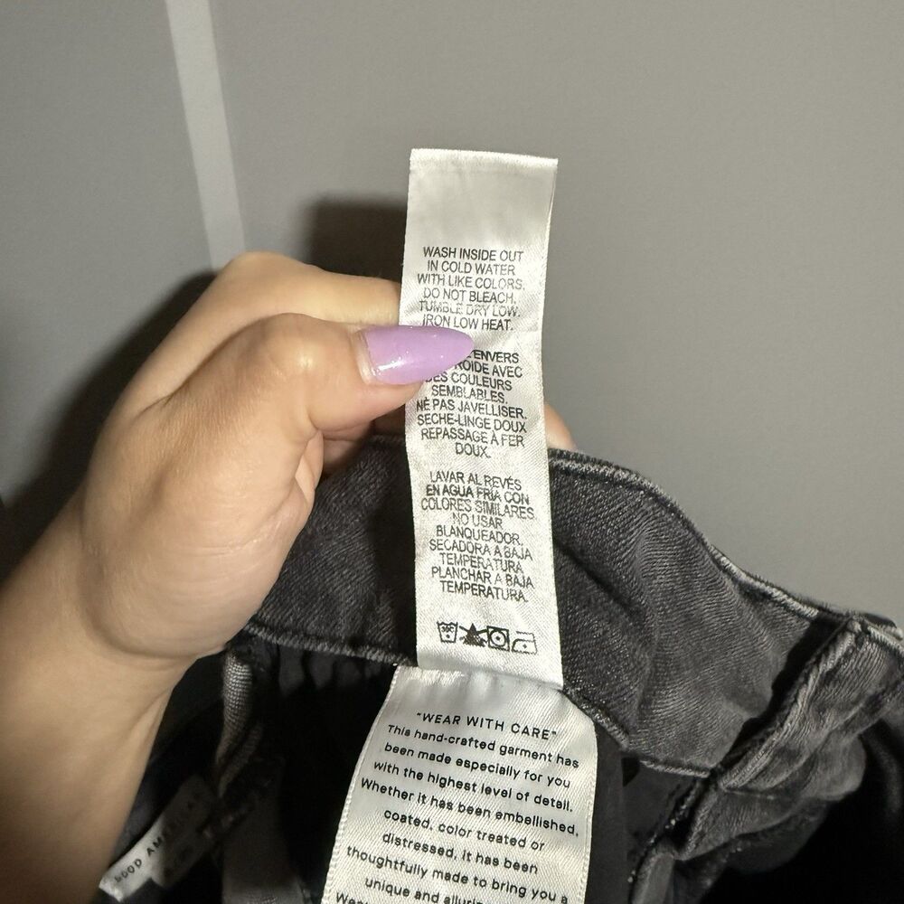 Good American Good Waist Crop Raw Hem Denim Skinny Jeans Black 8/29 GWCRH419T - Picture 9 of 9